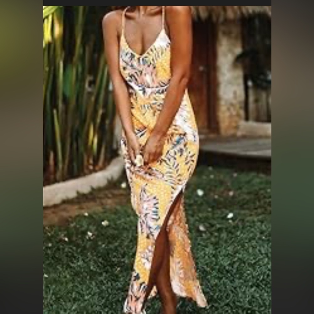 $19 sale Zaful Forever young spaghetti silky soft  Dress slit size am 151